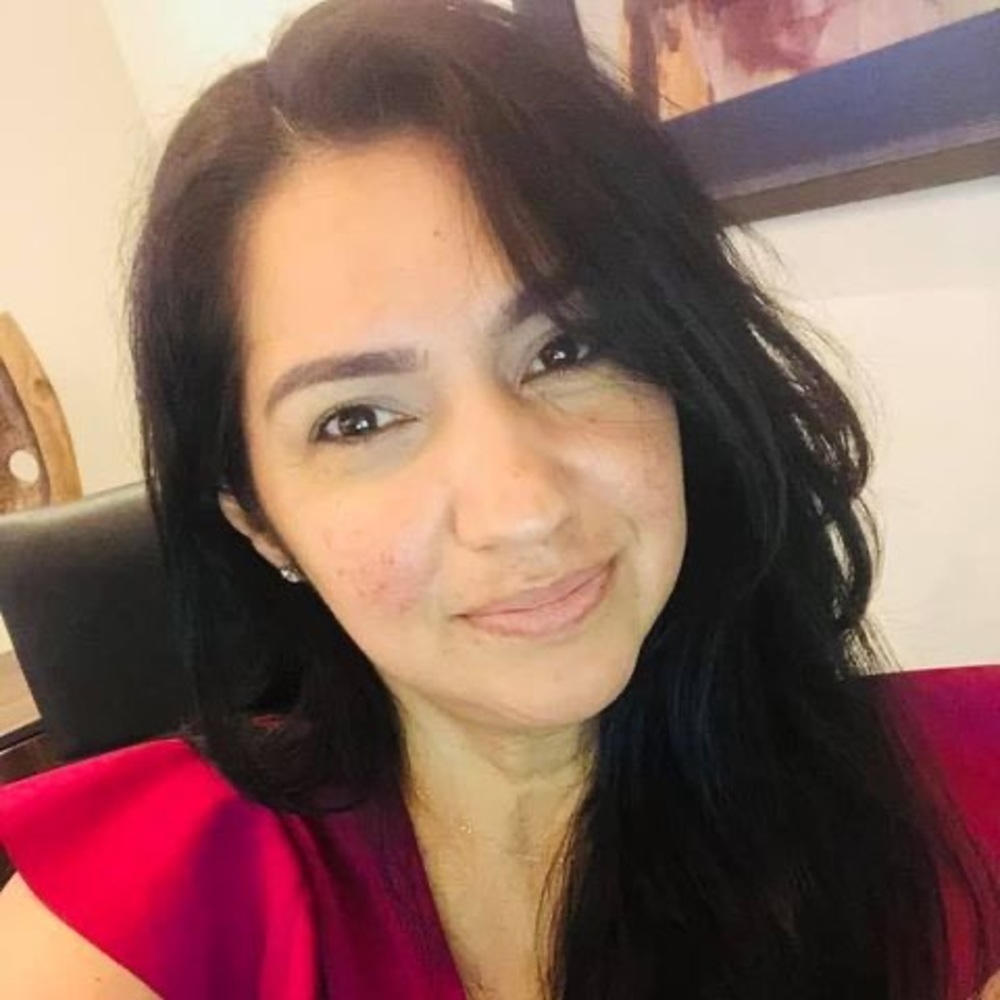 Meet your Posher, Maria j.